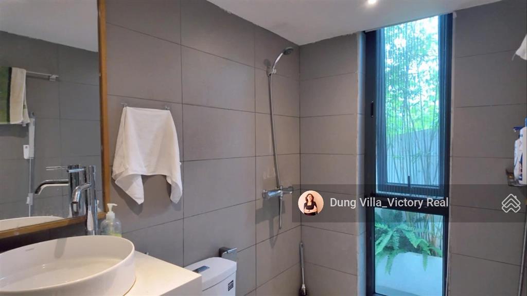 Bán villa sân vườn nghỉ dưỡng, view triệu đô, khe sanh, p 10, chỉ 20 tỷ