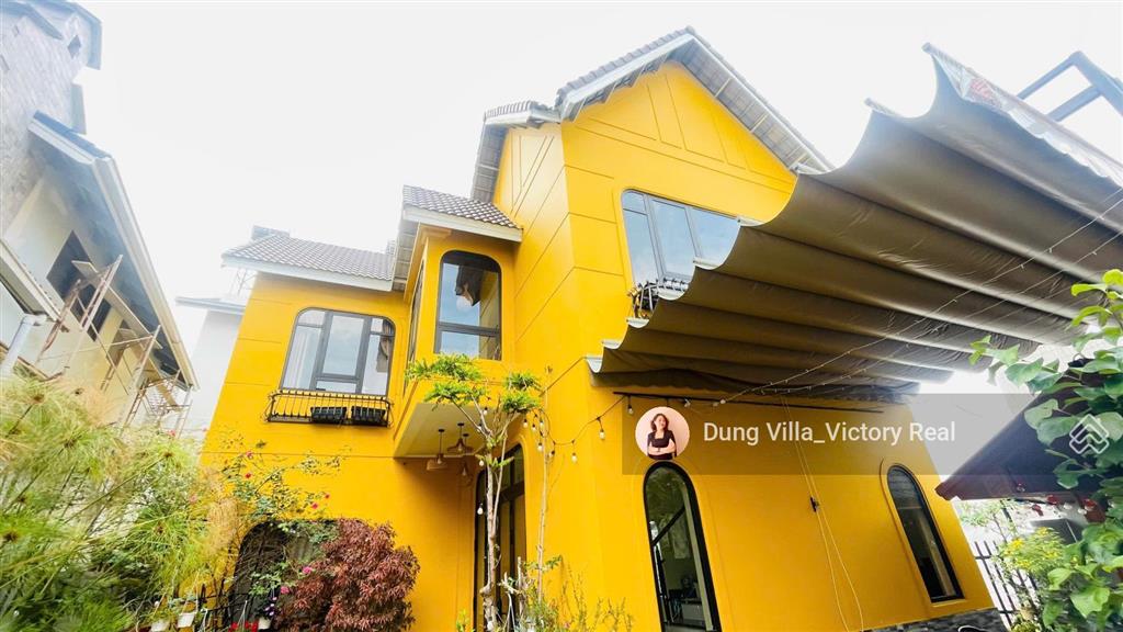 Sở hữu villa nghỉ dưỡng đậm chất đà lạt ngay lõi trung tâm,khu nam hồ giá chỉ 10tỷ