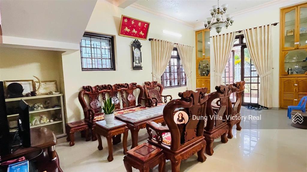 Cần bán villa mặt tiền, giá cực tốt,đường ngô quyền, p.06, đà lạt , chỉ 12,9 tỷ