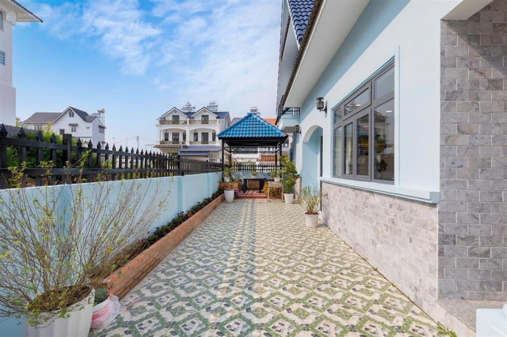 Siêu phẩm villa nghỉ dưỡng giá cực hiếm khu nam hồ, 200m2, giá chỉ 10,5 tỷ