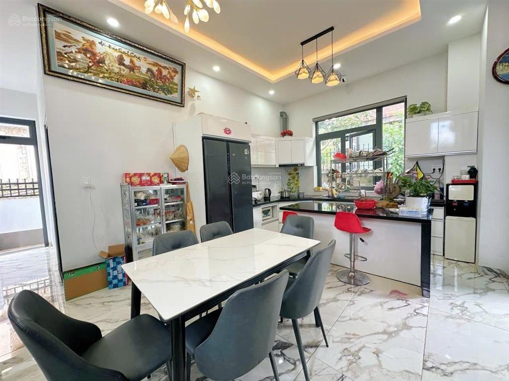 Chỉ 8,5 tỷ sở hữu villa 200m² đường trịnh hoài đức, p.11, đà lạt