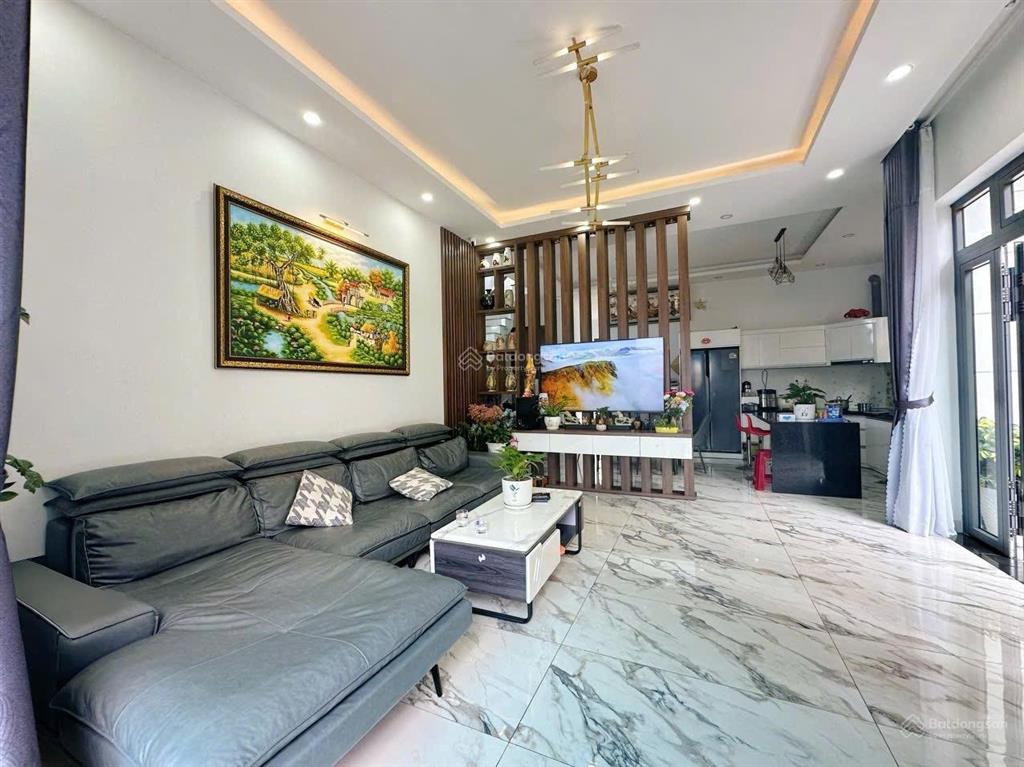 Chỉ 8,5 tỷ sở hữu villa 200m² đường trịnh hoài đức, p.11, đà lạt
