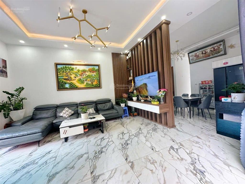 Chỉ 8,5 tỷ sở hữu villa 200m² đường trịnh hoài đức, p.11, đà lạt