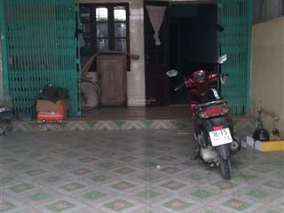 Bán nhà riêng tại đường lê chí trực, phường ba đình, thị xã bỉm sơn, giá siêu hời 3,83 tỷ, 108m2