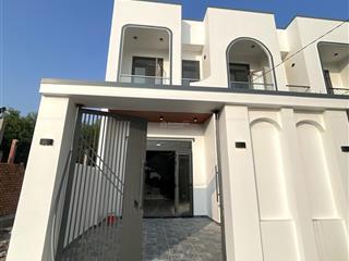 Bán gấp nhà 1 trệt 1 lầu  sổ riêng full thổ cư