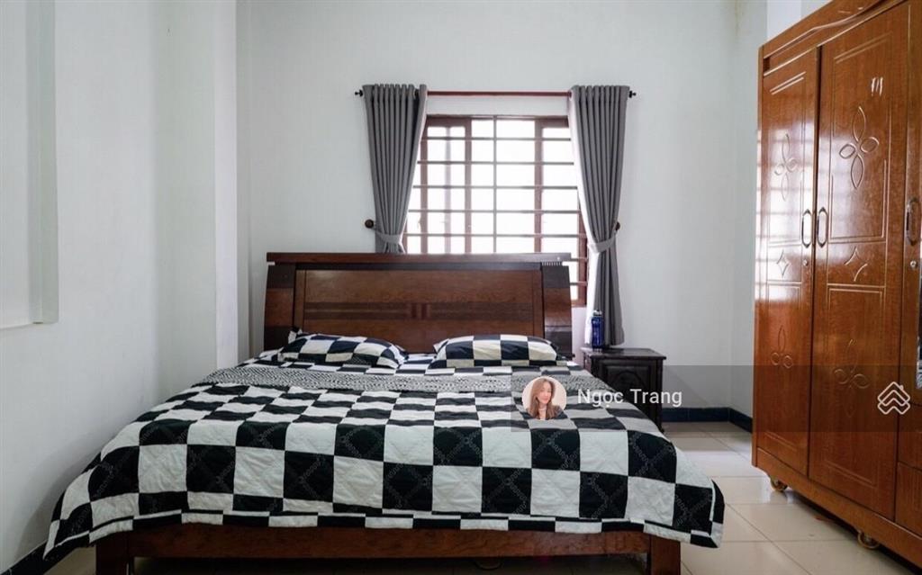 Siêu phẩm duy nhất! nhà đẹp ngay khu dân cư a.b,c nguyễn hữu cảnh bình thạnh 4tầng đang có hđ 28tr
