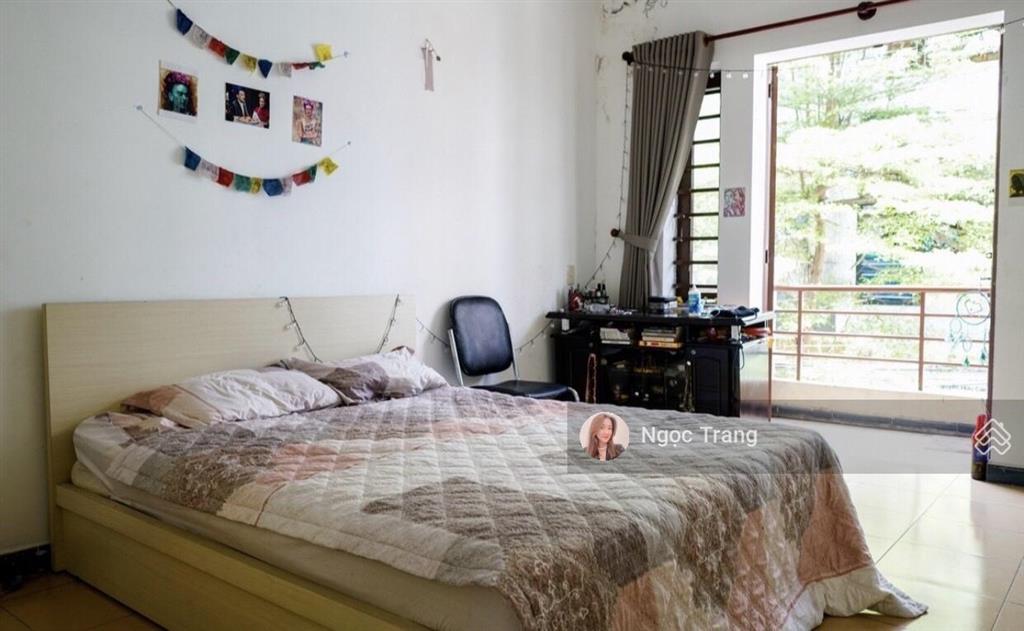 Siêu phẩm duy nhất! nhà đẹp ngay khu dân cư a.b,c nguyễn hữu cảnh bình thạnh 4tầng đang có hđ 28tr
