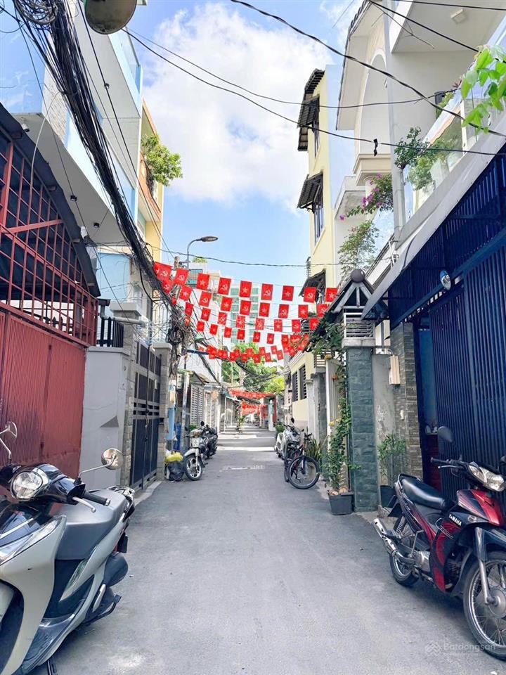 Giảm chào sâu nhà hẻm xe hơi  trung tâm quận 7  lotte mart  nhà 2 mặt hẻm thoáng  hơn 6 tỷ