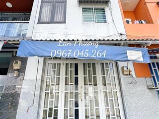 Nhà xe hơi đỗ cửa  ngay chợ phú thuận  2 mặt hẻm thoáng  nhỉnh 5 tỷ