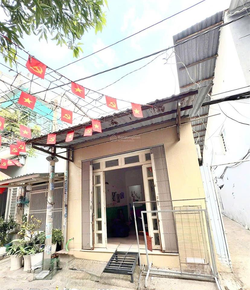 Hẻm xe hơi thẳng 1 trục  bùi văn ba  thông số đẹp  hơn 5 tỷ