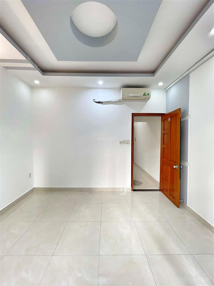 Nhà cạnh đh tài chính  nhà mới ở ngay  khu dân cư hiện hữu  nhỉnh 6 tỷ