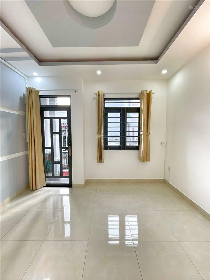 Nhà cạnh đh tài chính  nhà mới ở ngay  khu dân cư hiện hữu  nhỉnh 6 tỷ