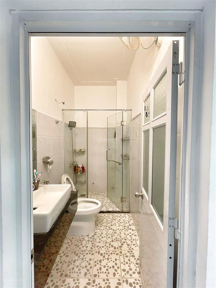 Nhà cạnh đh tài chính  nhà mới ở ngay  khu dân cư hiện hữu  nhỉnh 6 tỷ