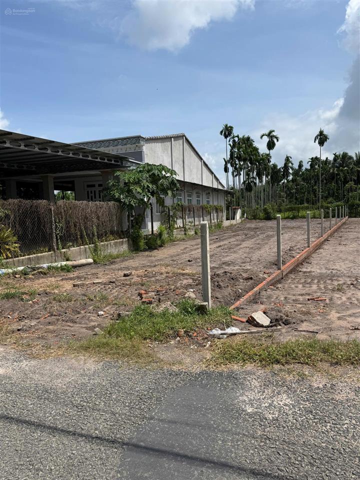Chủ cần bán nhà vườn cạnh kcn phước đông, diện tích 300m2 sổ hồng riêng giá 1ty690 thương lượng