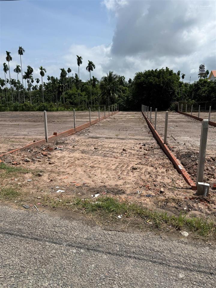Chủ cần bán nhà vườn cạnh kcn phước đông, diện tích 300m2 sổ hồng riêng giá 1ty690 thương lượng