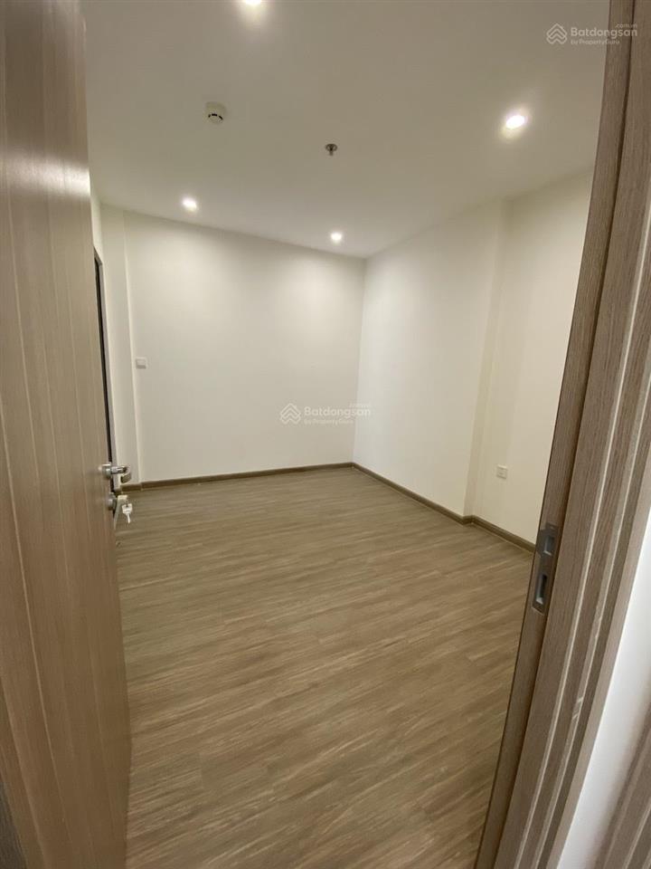 Cần bán căn hộ vinhomes 2pn + 69m2 view hồ cá koi siêu đẹp giá chỉ 3.7 tỷ
