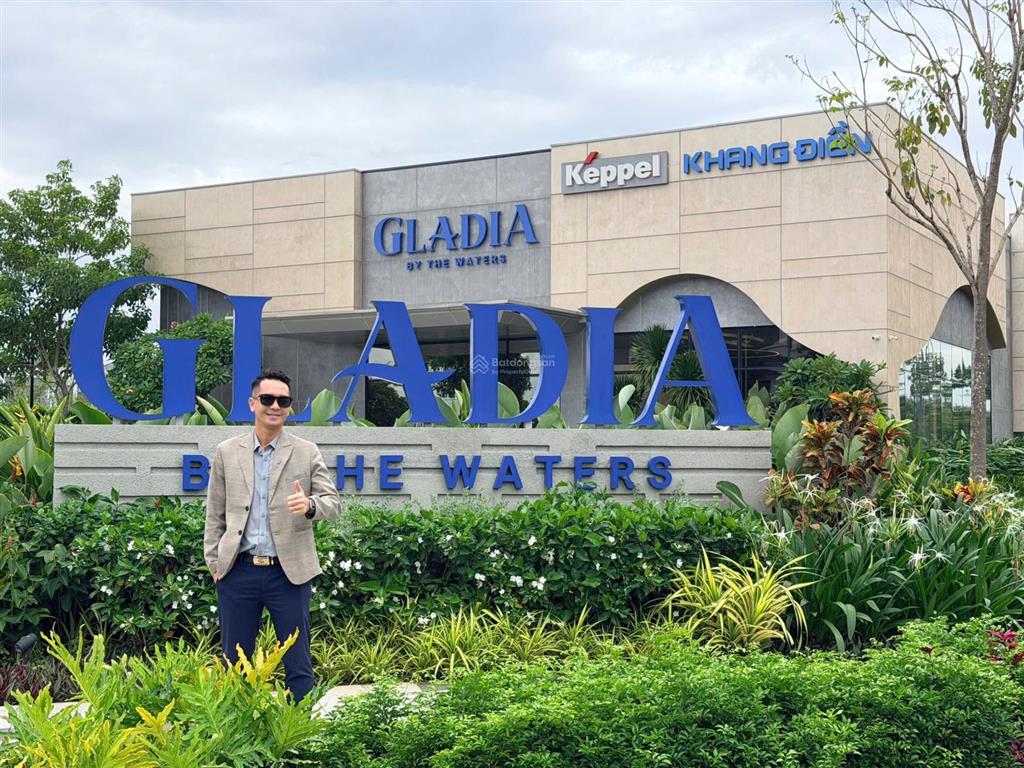 Biệt thự đơn lập gladia góc 3 mặt tiền thoáng không dành cho số đông