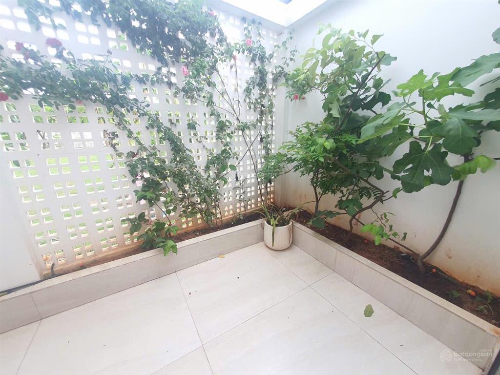 Cho thuê nhà phố kdc topia khang điền 97m2 1t3 lầu 27 triệu/tháng