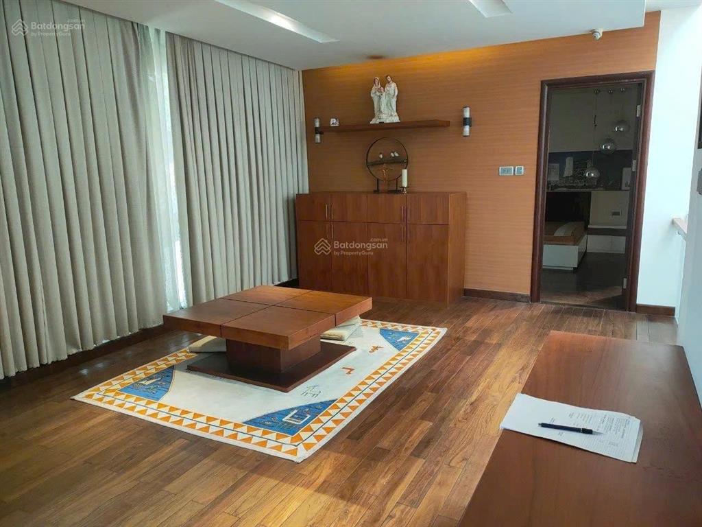 Cho thuê biệt thự góc 3 mặt tiền siêu đẹp cao đức lân an phú (cũ) 2800$