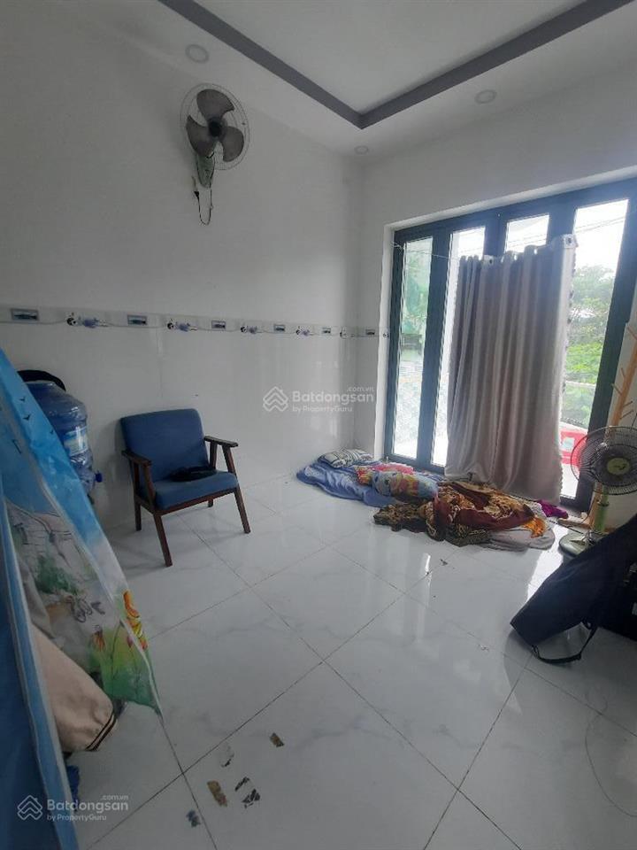 Nhà đẹp ở liền view sông thoáng mát q8
