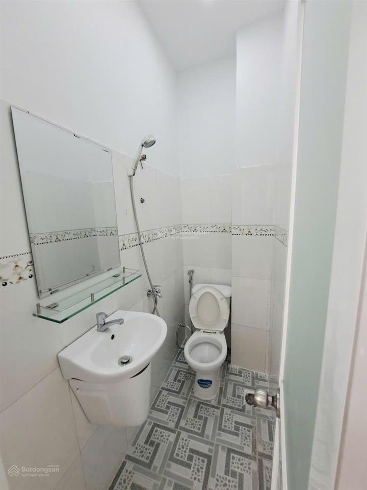 Bán nhà hương lộ 2, gần tên lửa, 16m², 2 lầu, giá tốt 1,55 tỷ