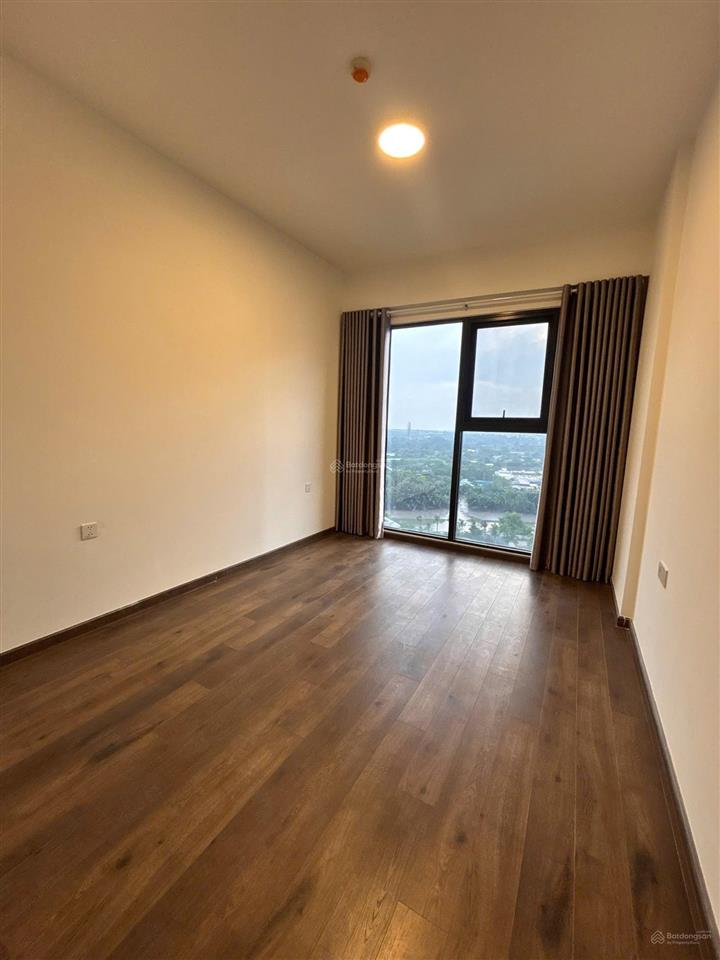 Cho thuê panorama  mizuki park, 2pn 2wc, có nội thất, view sông thoáng mát. giá 13 triệu