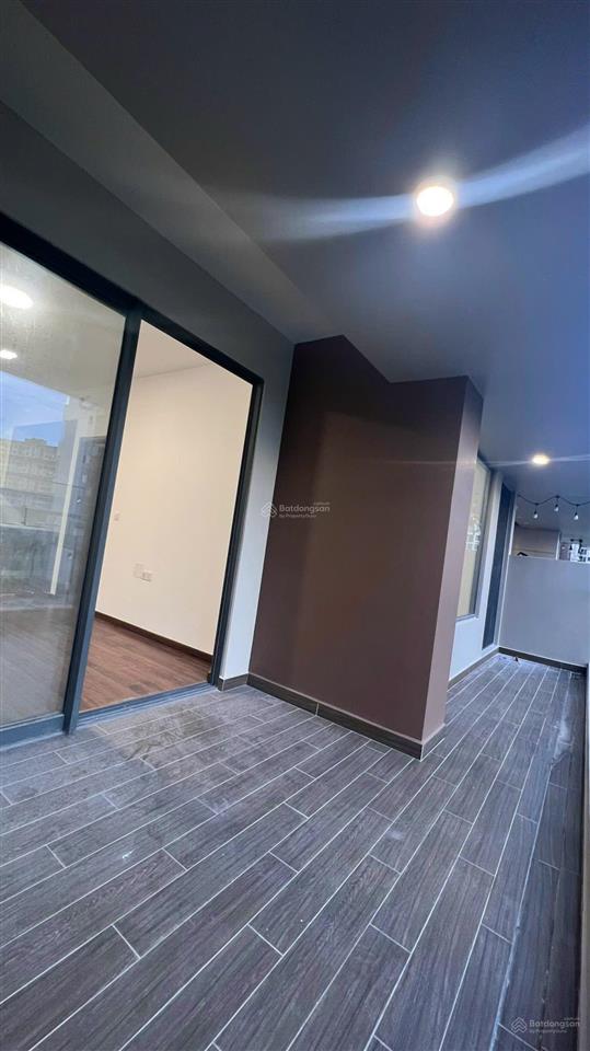 Cho thuê căn sân vườn mizuki park, 2pn2wc, nhà trống. giá 11,5 triệu/tháng