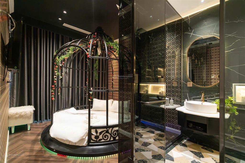 Cho thuê ch biệt thự luxury him lam, quận 7, nội thất nhà gần 20 tỷ