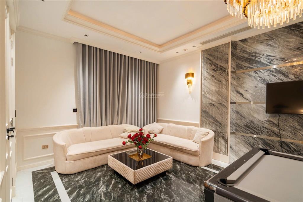 Cho thuê ch biệt thự luxury him lam, quận 7, nội thất nhà gần 20 tỷ