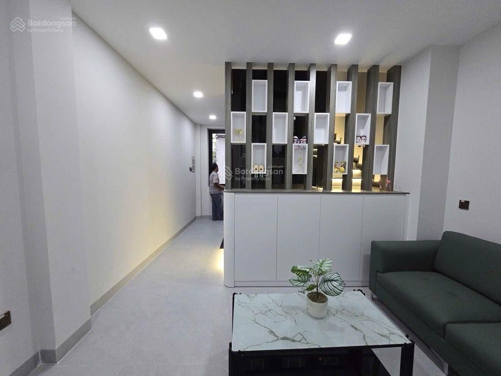 Bán nhà mới 4 tầng 5x20m oto vào nhà giá 12ty3 đường lâm văn bền quận 7