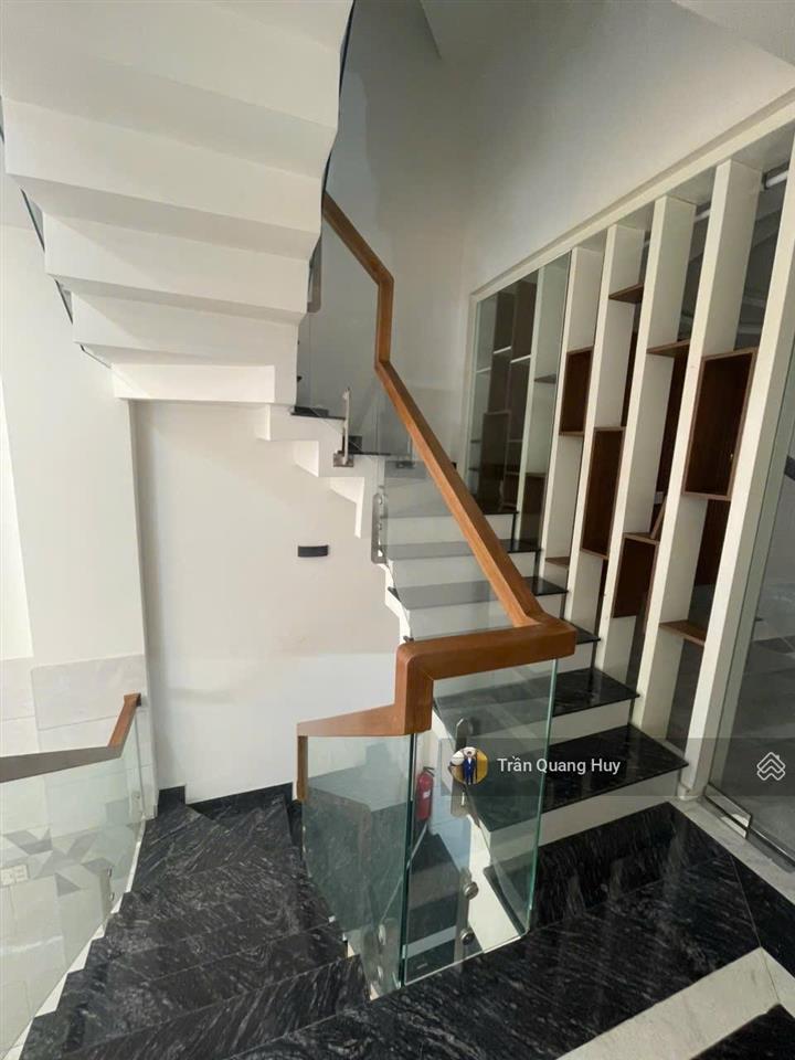 Nhà hẻm 12m trệt lửng 2 lầu st 7pn đang khai thác cao giá bán rẻ chỉ 8.3 tỷ tl 0935 815 ***