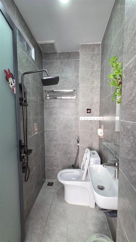 Nhà 4 tầng hẻm 4m lý thường kiệt trung tâm tân bình chỉ 8.5 tỷ