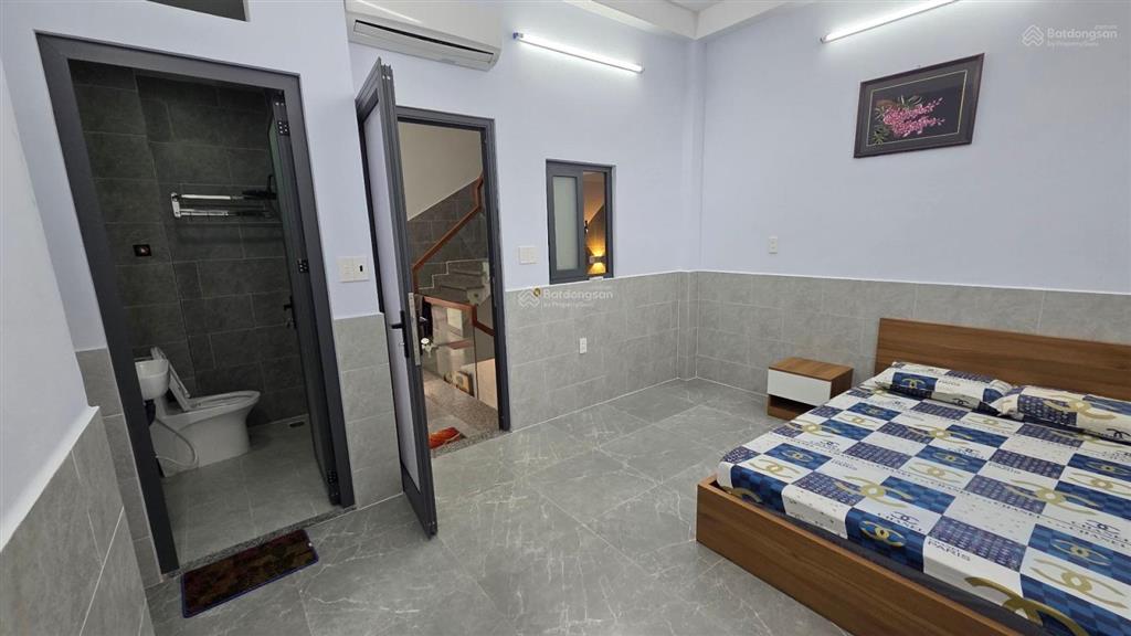 Nhà 4 tầng hẻm 4m lý thường kiệt trung tâm tân bình chỉ 8.5 tỷ