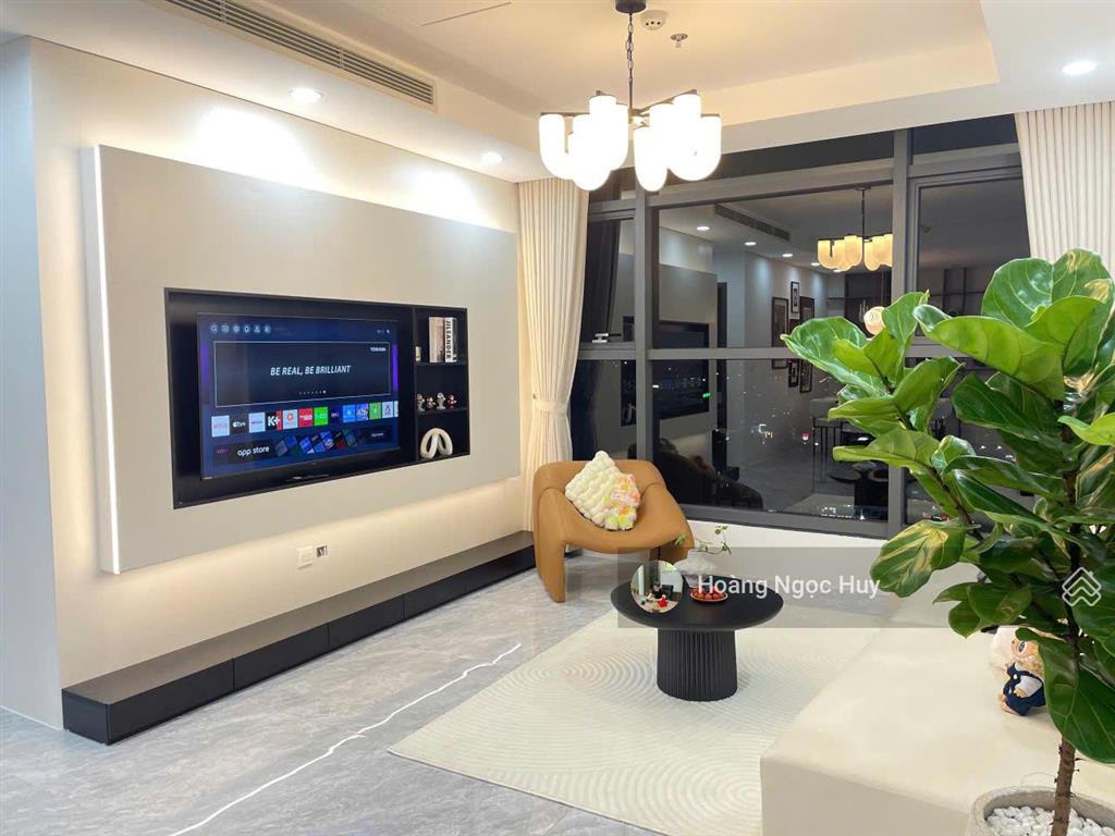 Siêu giảm giá! cho thuê căn góc (3 ngủ  114m2) giá tốt nhất capital elite.  0916 023 ***