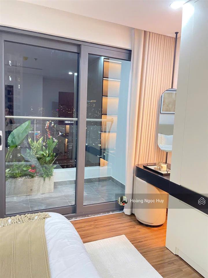 Siêu giảm giá! cho thuê căn góc (3 ngủ  114m2) giá tốt nhất capital elite.  0916 023 ***