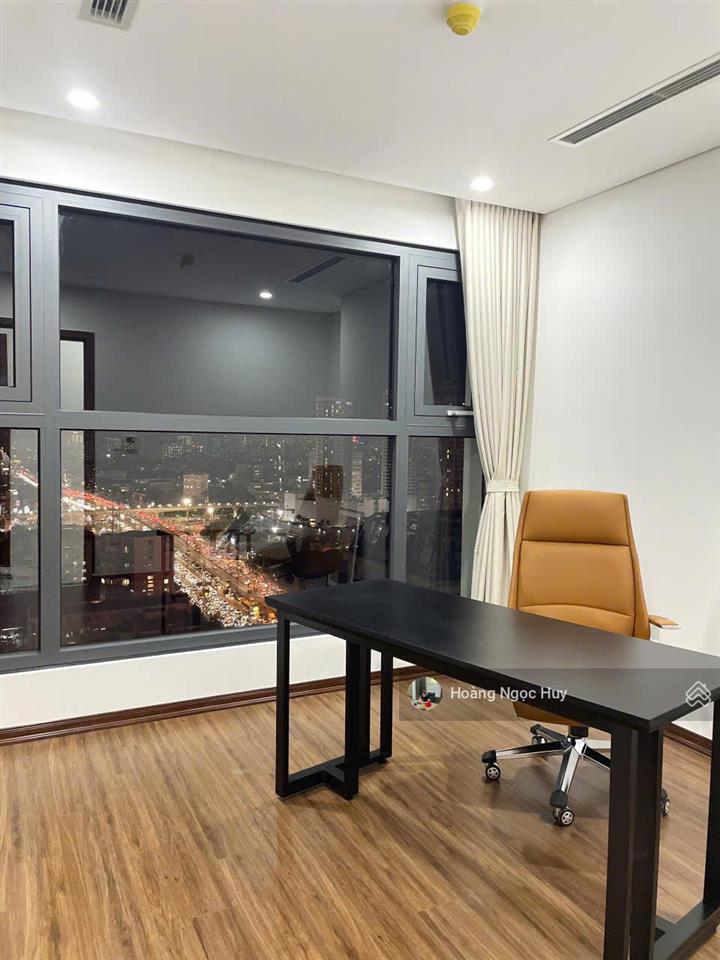 Siêu giảm giá! cho thuê căn góc (3 ngủ  114m2) giá tốt nhất capital elite.  0916 023 ***