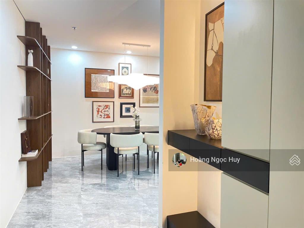 Siêu giảm giá! cho thuê căn góc (3 ngủ  114m2) giá tốt nhất capital elite.  0916 023 ***