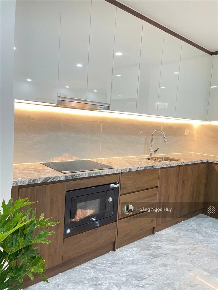 Siêu giảm giá! cho thuê căn góc (3 ngủ  114m2) giá tốt nhất capital elite.  0916 023 ***