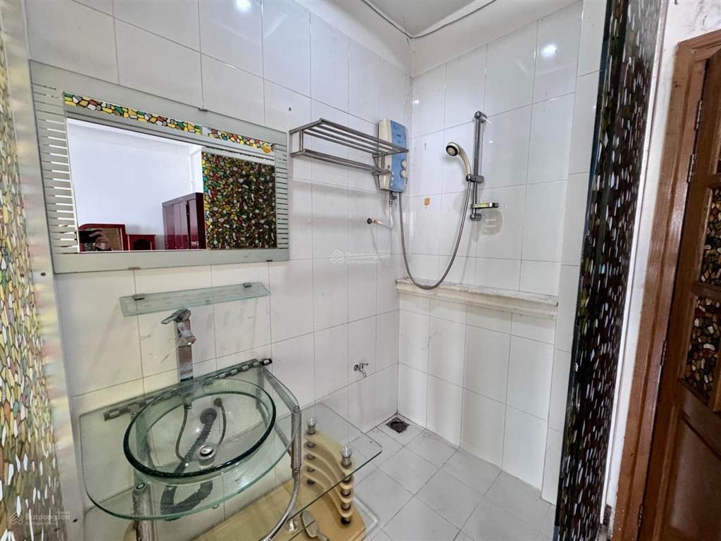 Căn hộ mặt tiền đường vỏ văn tần trung tâm q3 f bàn cờ rộng rãi chỉ 3tỷ. 54m2