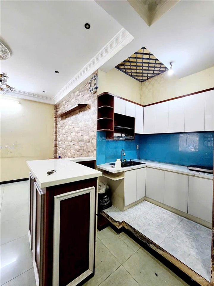 Thành thái f diên hồng dt 42.m2 hẻm rộng rãi xe hơi .dt 42 m2 bán 6.6tỷ còn tl ngang 4m dài 11m