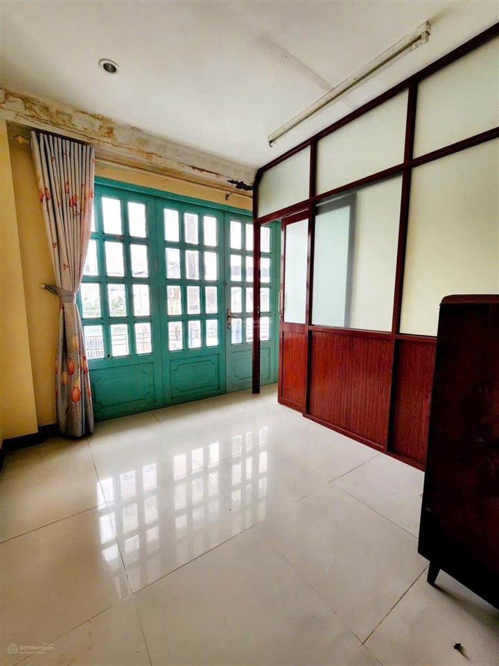 Thành thái f diên hồng dt 42.m2 hẻm rộng rãi xe hơi .dt 42 m2 bán 6.6tỷ còn tl ngang 4m dài 11m