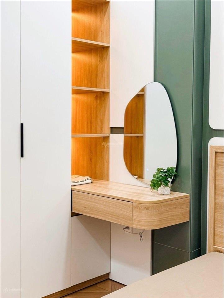 Dt sử dụng 95m² ngay phường bàn cờ võ văn tần 4 tầng trung tâm q3 nội thất sang xịn. 4.95 tỷ tl