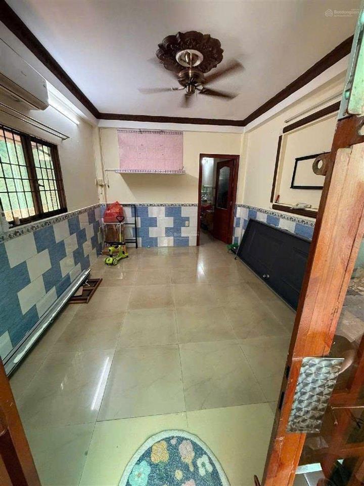Nhà hiếm bán, đang cho thuê 30 tr/tháng. góc 2 mặt tiền thoáng võ văn tần cn 43m2. 8 tỷ tl