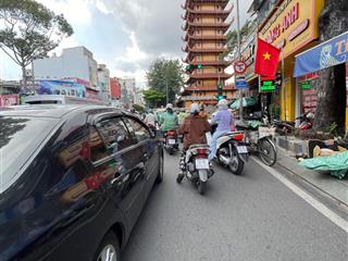 Ngay vòng xoay lý thái tổ, phường vườn lài, điện biên phủ, 3 tầng, btct. dt 35m2.
