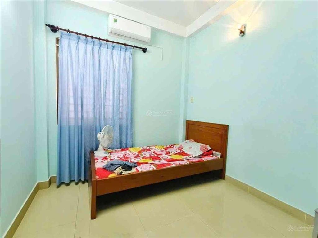 Tô hiến thành gần mặt tiền đừơng 5tầng.7phòng ngủ 4wcthích hợp cho gđ nhiều người 33m2. bán 8.5tỷ