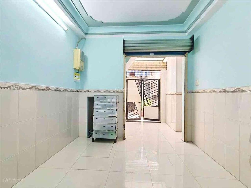 Tô hiến thành gần mặt tiền đừơng 5tầng.7phòng ngủ 4wcthích hợp cho gđ nhiều người 33m2. bán 8.5tỷ