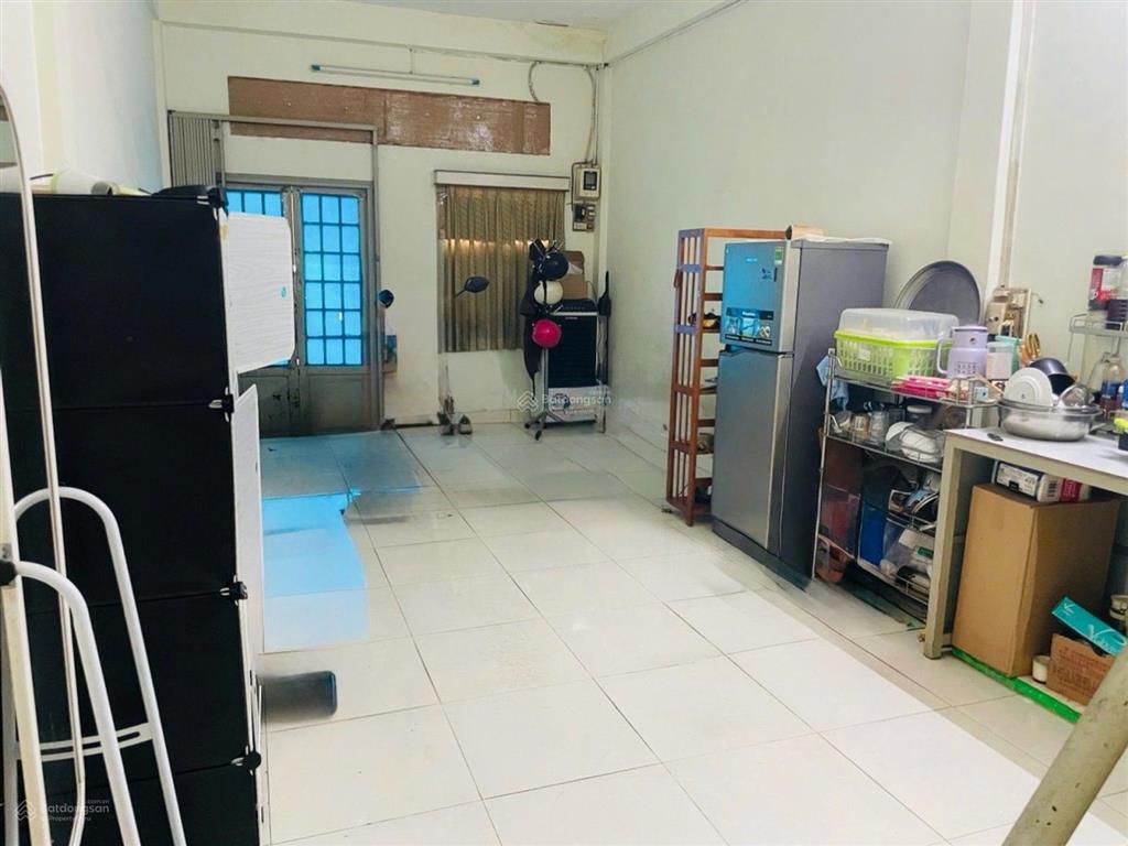 Tô hiến thành. hiếm nhà bán gần 20m ra hxt. 4 tầng. 5 phòng ngủ. 4 wc. 38m2. bán 6.9 tỷ