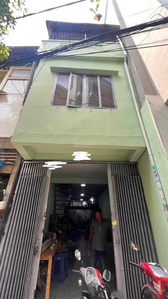 Dt 3m.14m(dt sử dụng 99.6m) 3tầng. sư vạn hạnh q10.20m ra mặt tiền đường.gần ngã 7 .bán 6.5tỷ