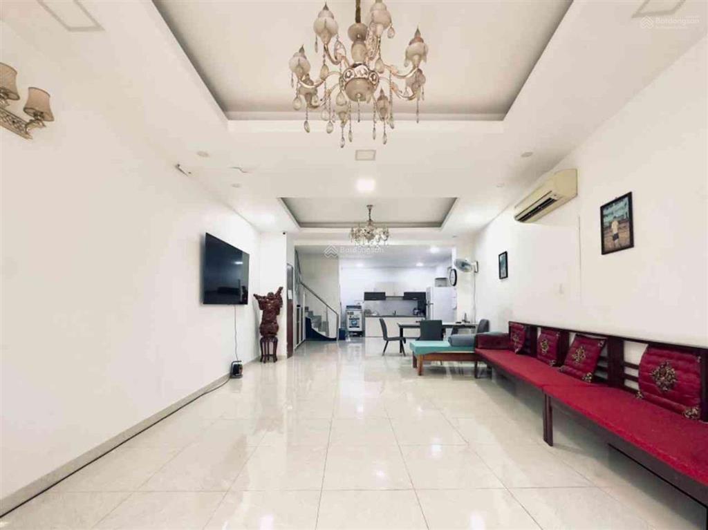 90 triệu mét vuông .bùi thị xuân trung tâm tân bình .dt khủng 86m2 góc 2mặt .nở hậu gía 7.8 tỷ tl