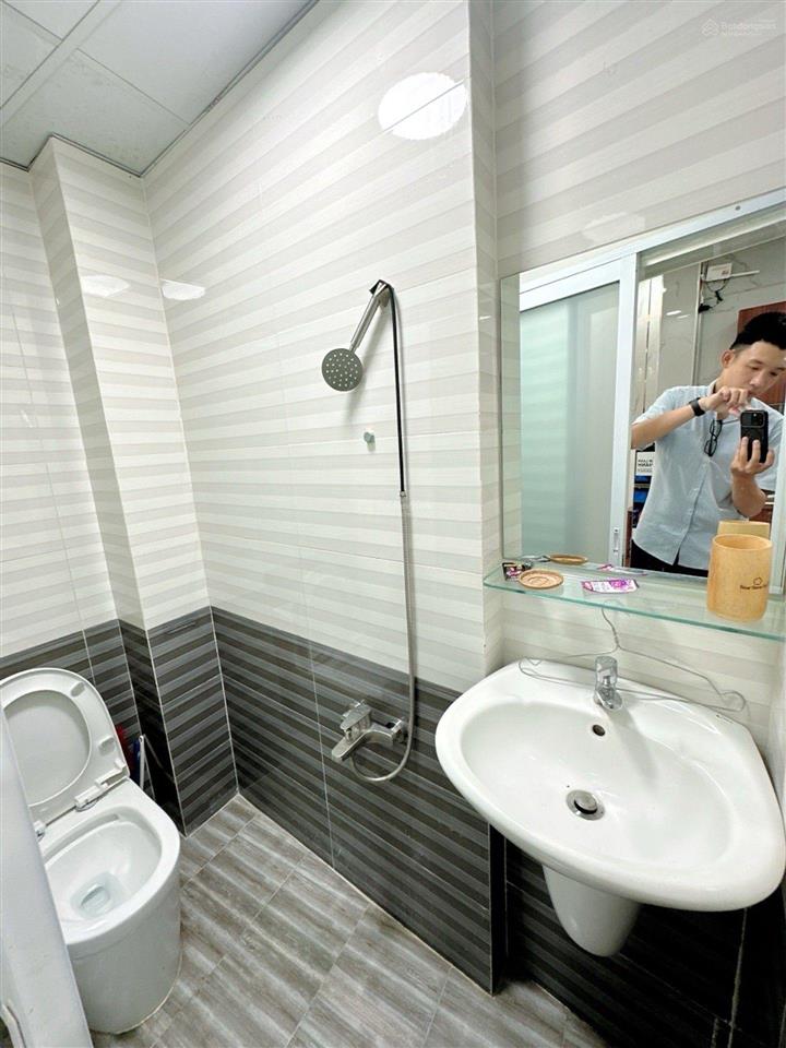 Ngộp ngân hàng định gía 10 tỷ.hxh.nguyễn thiện thuật q3 củ nay là f bàn cờ .dt 40m2 bán 7.1 tỷ tl
